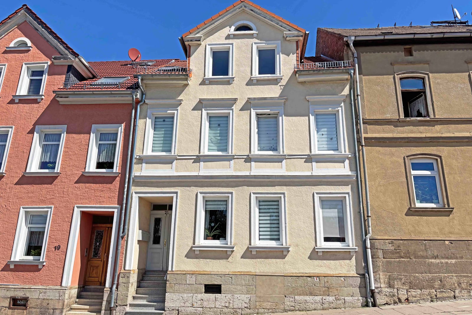 Mehrfamilienhaus mit drei Einheiten in Apolda